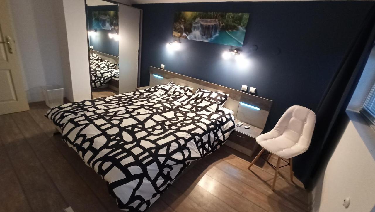 Arode Villa Ovidius - Apartments Baltsjik Buitenkant foto