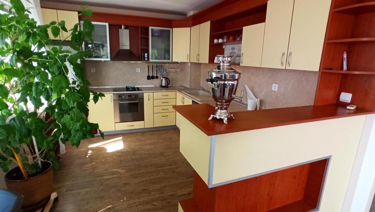 Arode Villa Ovidius - Apartments Baltsjik Buitenkant foto